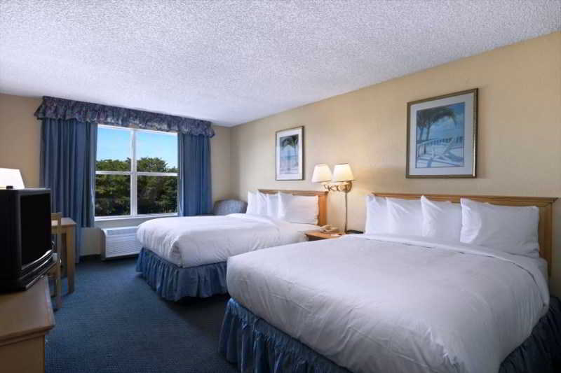 Baymont By Wyndham Fort Myers Airport Pokoj fotografie